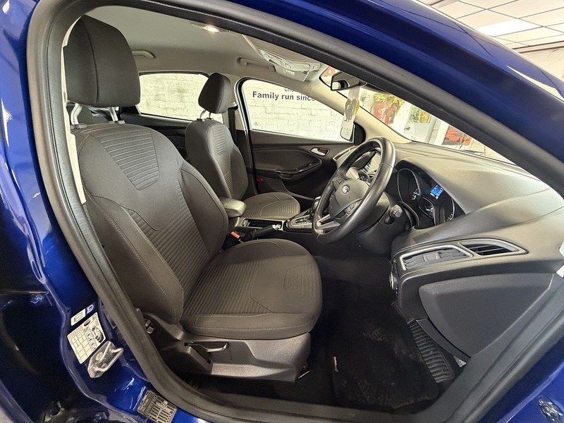 Ford Focus Titanium - U76138