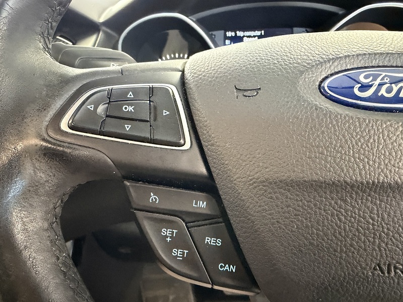 Ford Focus Titanium - U76138