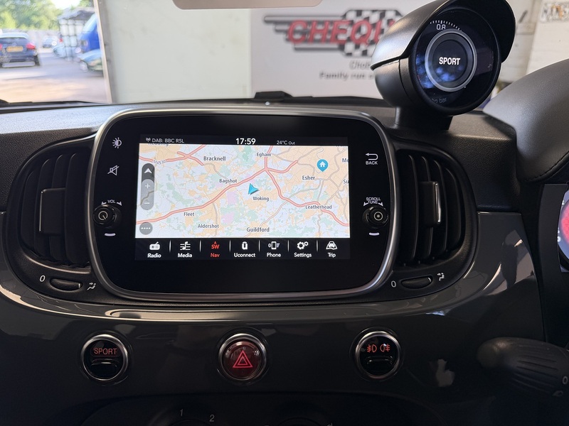 Abarth 595 T-Jet 70th - U76143