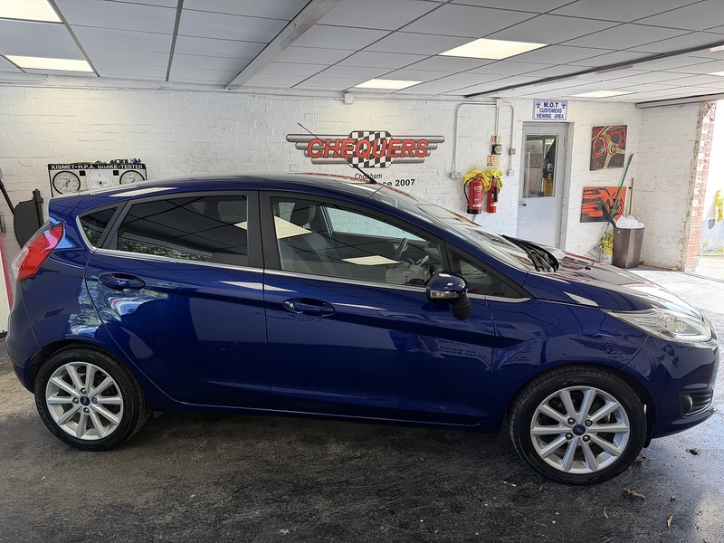 Ford Fiesta T EcoBoost Titanium - U76152