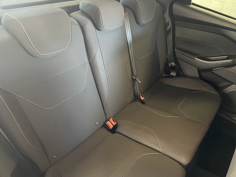 Ford Focus T EcoBoost Zetec Edition - U76160