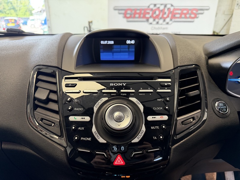 Ford Fiesta T EcoBoost Titanium X - U76171