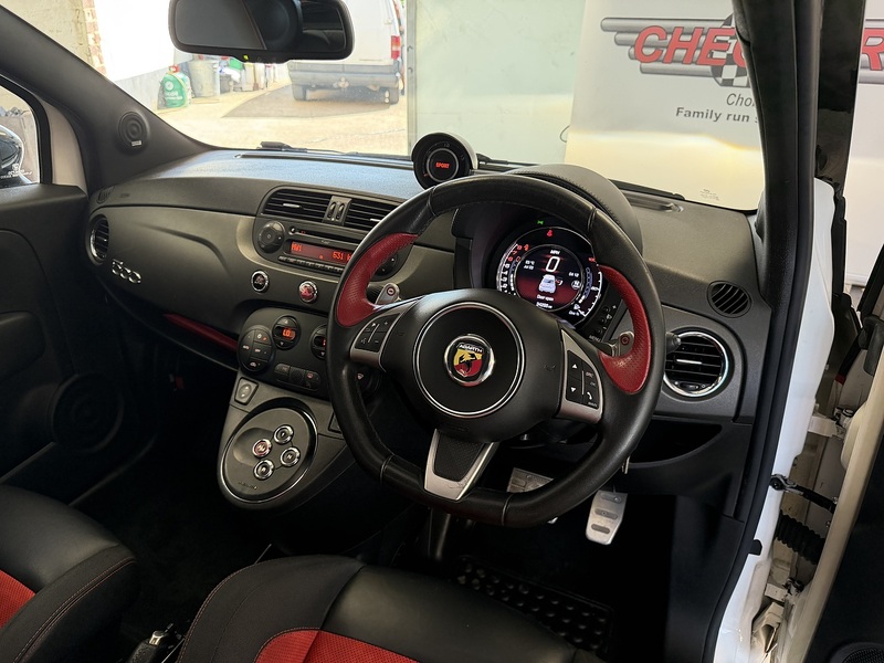 Abarth 595 T-Jet Competizione - U76173