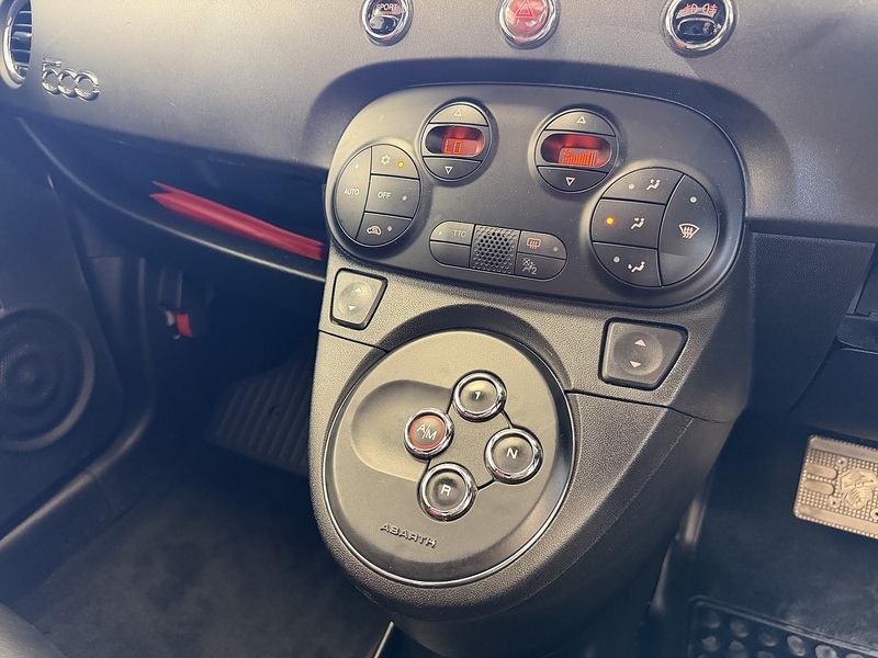 Abarth 595 T-Jet Competizione - U76173