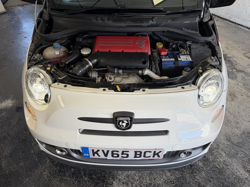 Abarth 595 T-Jet Competizione - U76173