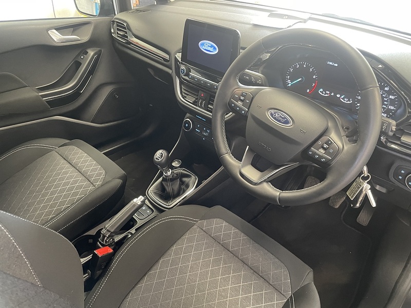 Ford Fiesta T EcoBoost Active 1 - U76174