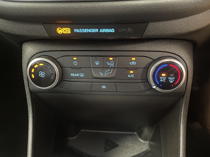 Ford Fiesta T EcoBoost Active 1 - U76174