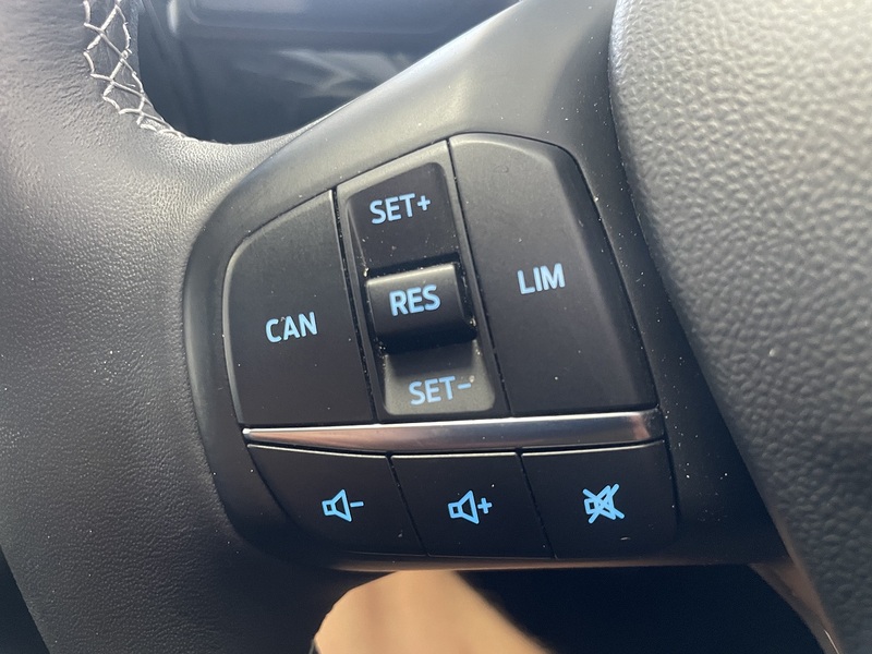 Ford Fiesta T EcoBoost Active 1 - U76174
