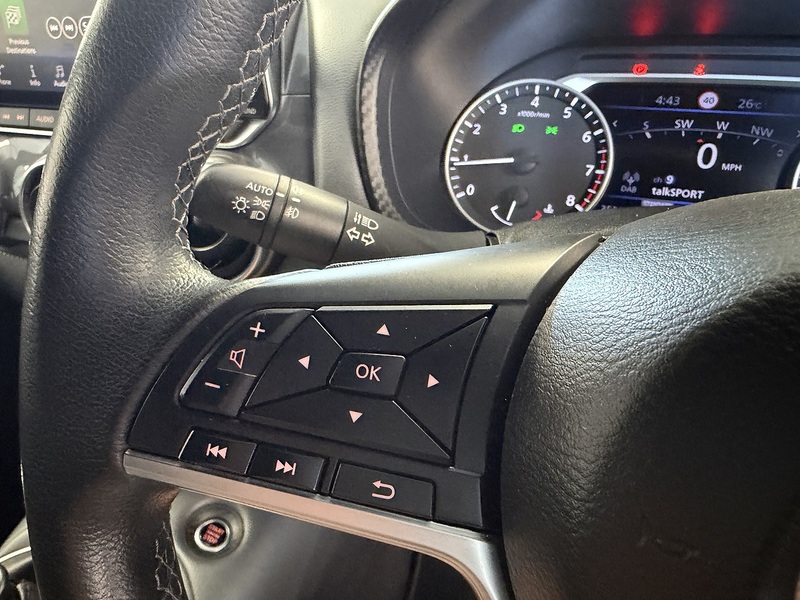 Nissan Juke DIG-T Tekna - U76176