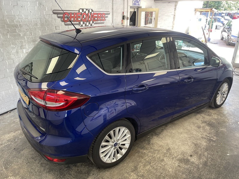 Ford C-Max T EcoBoost Titanium - U76181