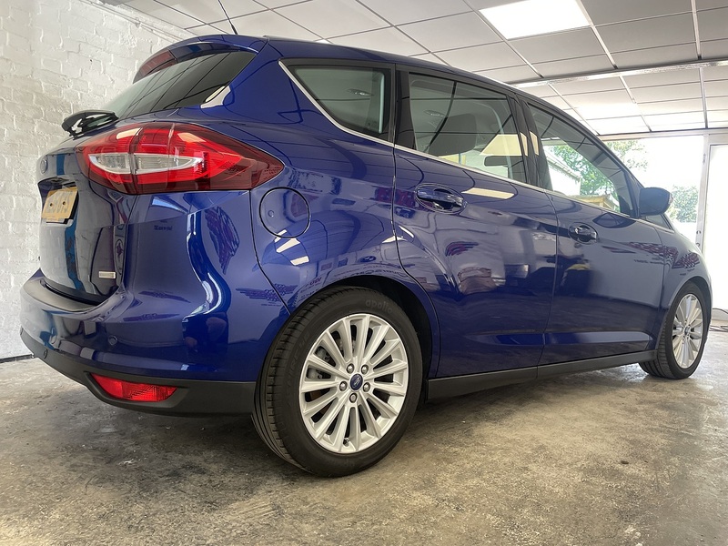 Ford C-Max T EcoBoost Titanium - U76181