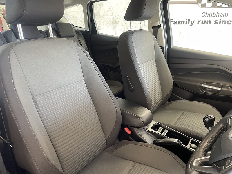 Ford C-Max T EcoBoost Titanium - U76181