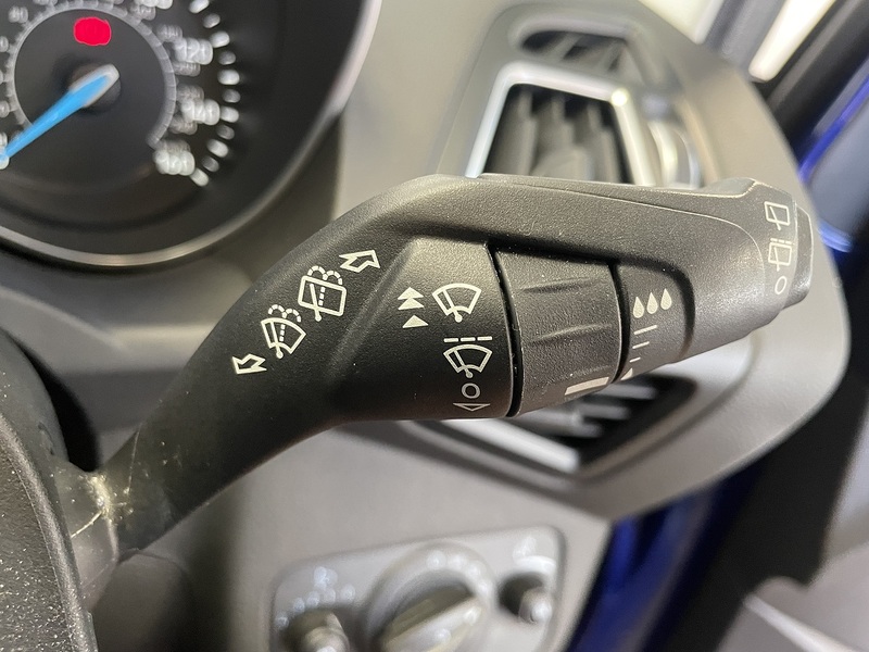 Ford C-Max T EcoBoost Titanium - U76181