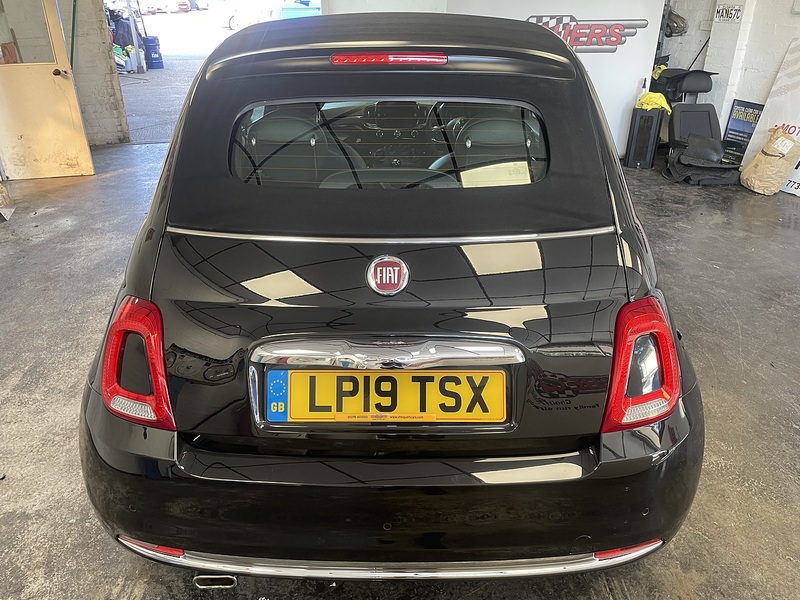 Fiat 500C 120th - U76187