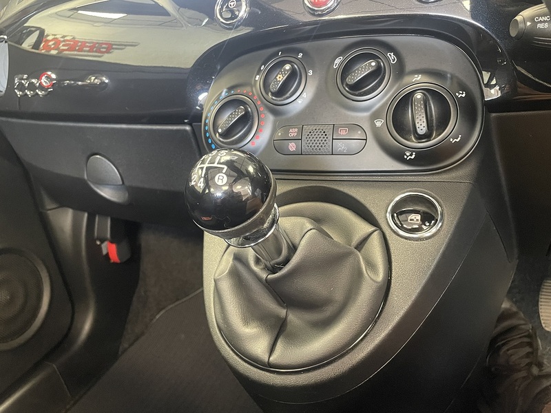 Fiat 500C 120th - U76187