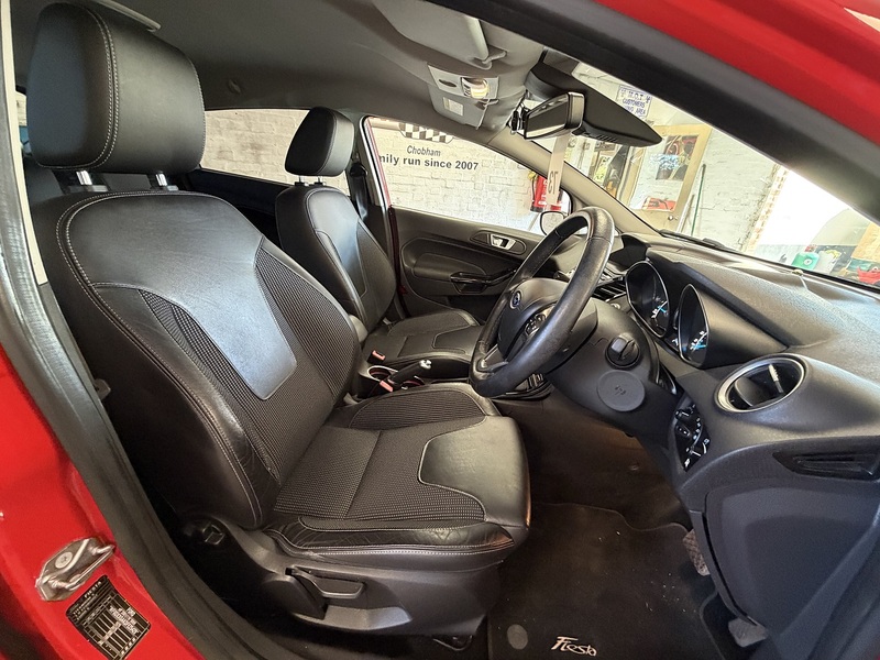 Ford Fiesta T EcoBoost Titanium X - U76216