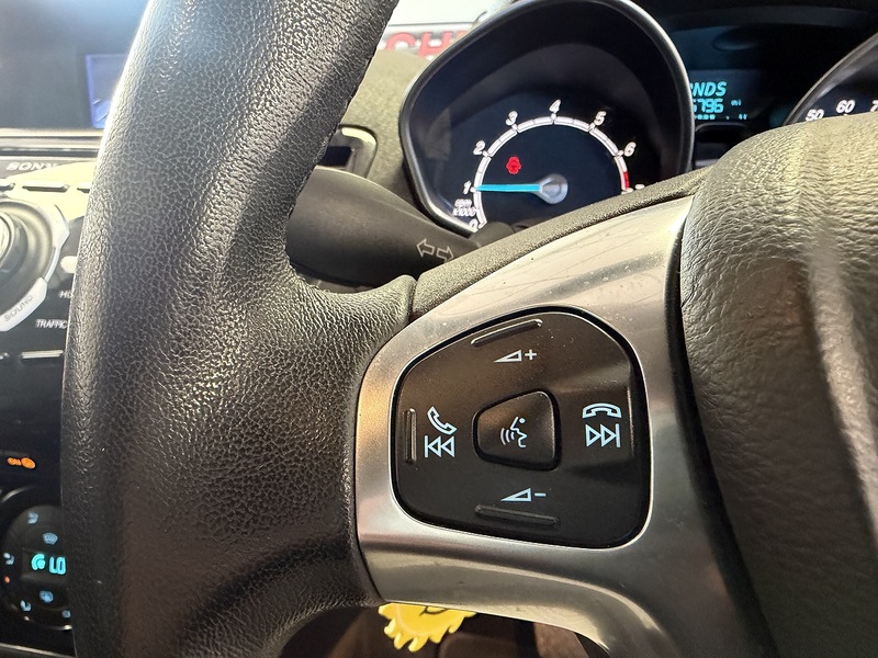 Ford Fiesta T EcoBoost Titanium X - U76216