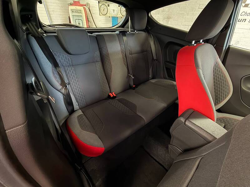 Ford Fiesta T EcoBoost ST-Line - U76226
