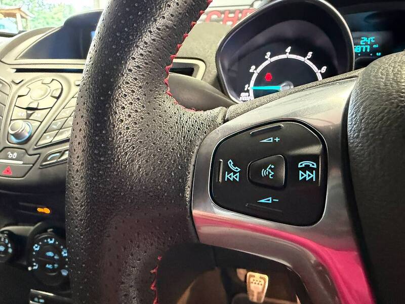 Ford Fiesta T EcoBoost ST-Line - U76226