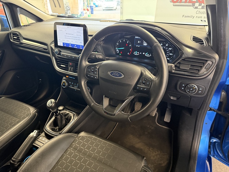 Ford Fiesta T EcoBoost MHEV Titanium X - U76227