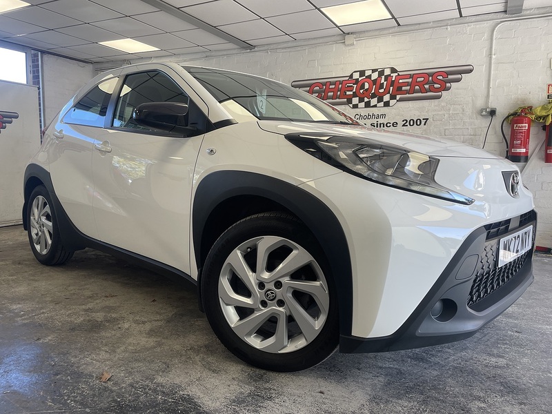 Toyota Aygo X VVT-i Pure - U76228