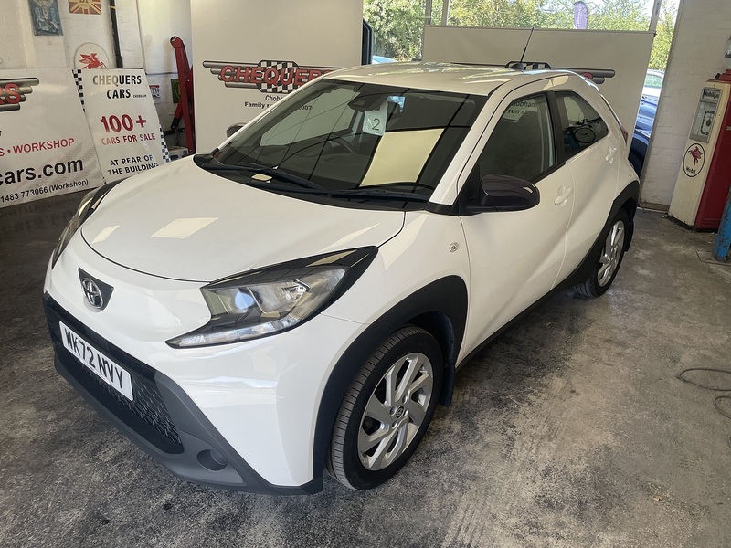 Toyota Aygo X VVT-i Pure - U76228