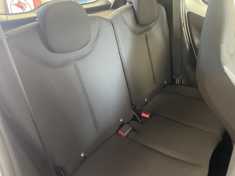Toyota Aygo X VVT-i Pure - U76228