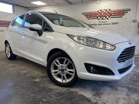 1.25 Zetec Hatchback 5dr Petrol Manual Euro 6 (82 ps)