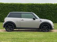 Mini Hatch Cooper Baker Street - U2398