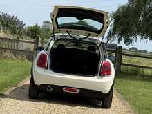 Mini Hatch Cooper - U2407