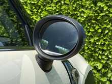 Mini Hatch Cooper - U2407