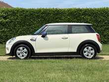 Mini Hatch Cooper - U2407