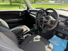 Mini Hatch Cooper - U2407