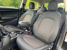 Mini Hatch Cooper - N17