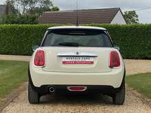 Mini Hatch One - N18