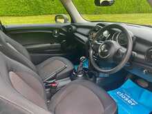 Mini Hatch One - N18