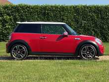 Mini Hatch Cooper S - U2393