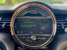 Mini Hatch Cooper - U2404
