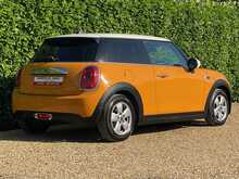 Mini Hatch Cooper - U2404