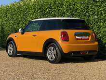 Mini Hatch Cooper - U2404