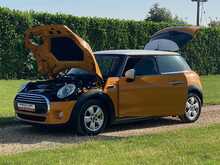 Mini Hatch Cooper - U2404