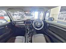 Mini Hatch One - N25