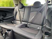 Mini Hatch One - U2408
