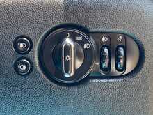 Mini Hatch One - U2408