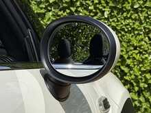 Mini Convertible Cooper - U2438