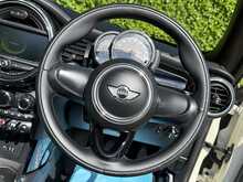 Mini Convertible Cooper - U2438