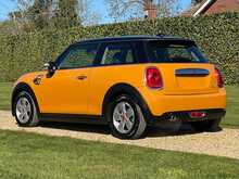 Mini Hatch Cooper - U2421