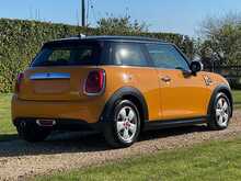 Mini Hatch Cooper - U2421
