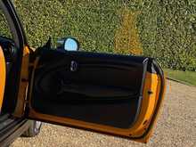 Mini Hatch Cooper - U2421
