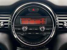 Mini Hatch Cooper - U2421